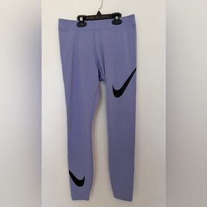 Nike Women’s Medium Lavender Active Leggings with Black Swoosh Stretchy Workout